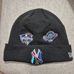 Men's New Era Black Multicolor New York Yankees Beanie One Size